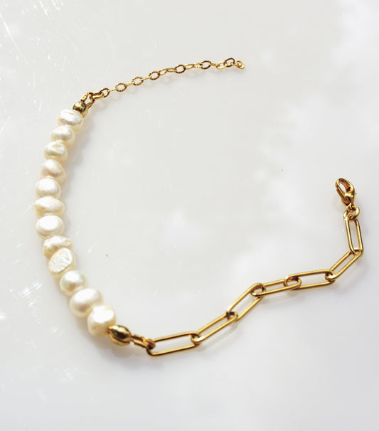OVAL CHAIN PEARL BRACELET