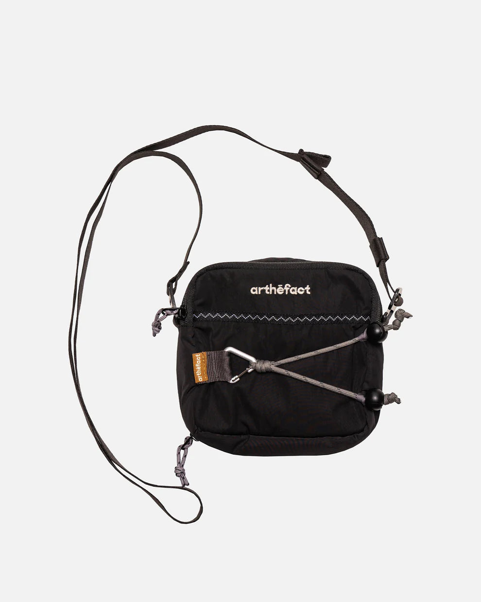 ULU SLING BAG - BLACK