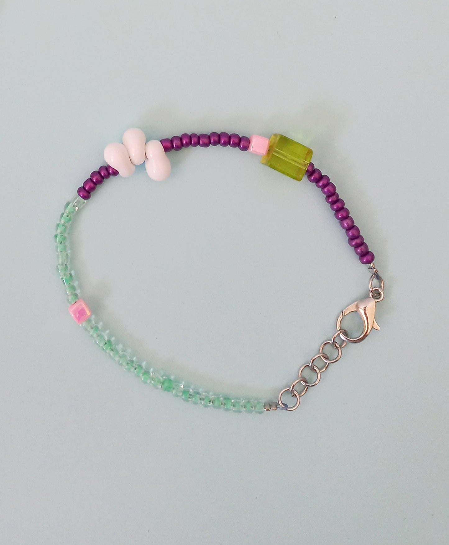 BEADS BRACELET